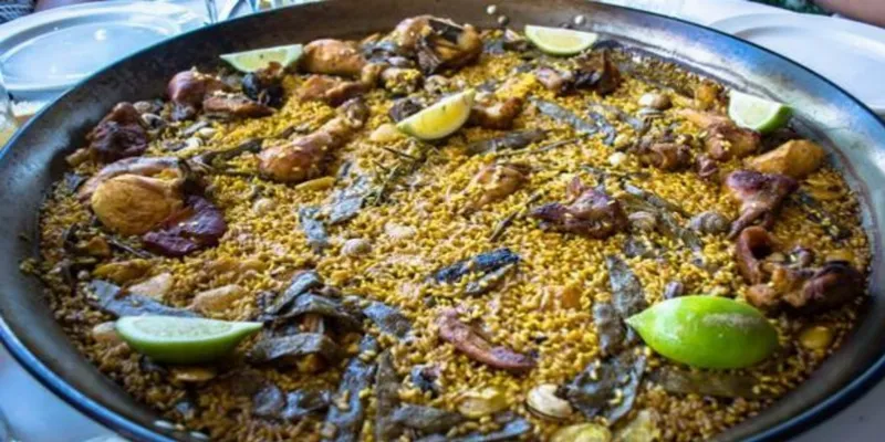 El arte de la paella: tradición catalana
