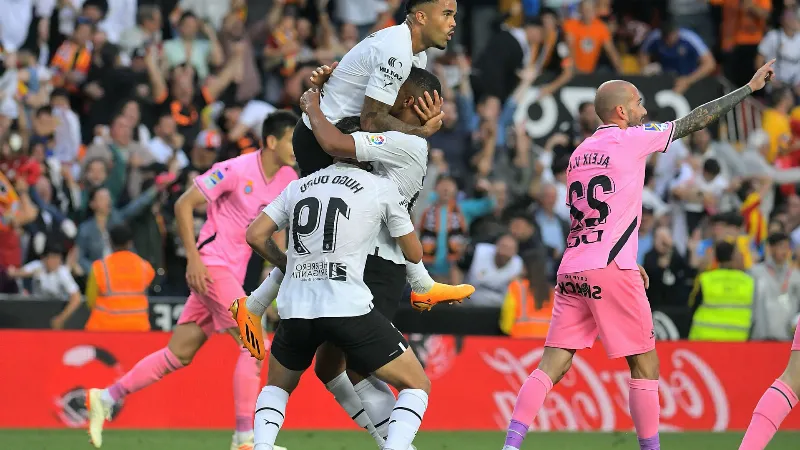 El Espanyol desciende a Segunda División