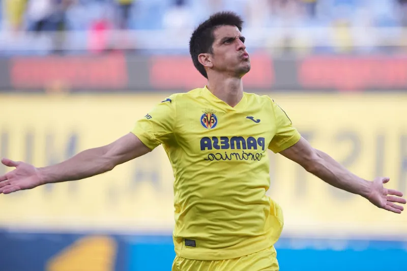 El delantero del Villarreal, Gerard Moreno, se convierte en el máximo goleador español de la liga